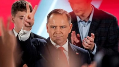 Polonya'da Cumhurbaşkanlığı seçimini muhalefetin adayı kazandı
