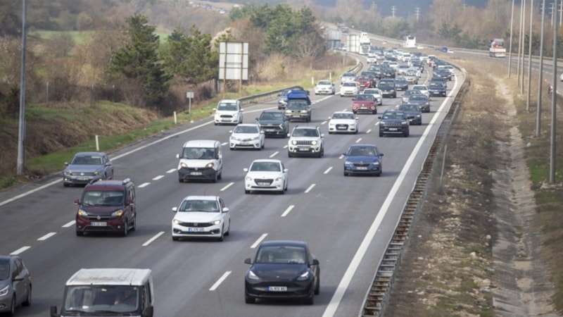 Kurban Bayramı tatilinde güvenli yolculuk için altın kurallar