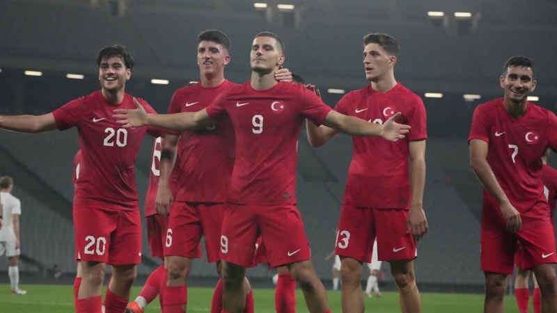 Ümit Milli Futbol Takımı'nın aday kadrosunda 2 değişiklik