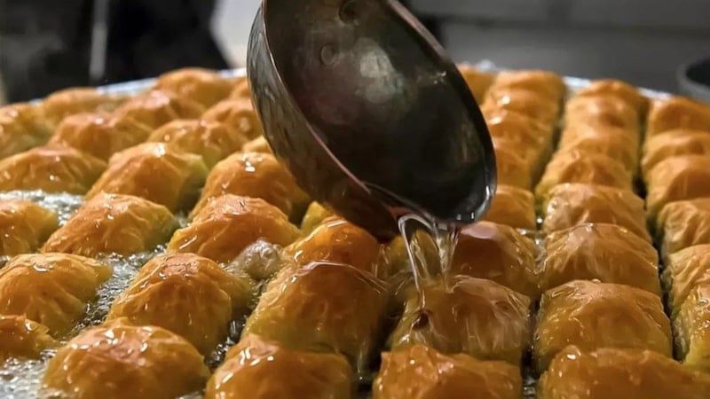 Tam kıvamında şerbetin sırrı: Limon yerine bunu ekleyin, tadı damağınızda kalacak