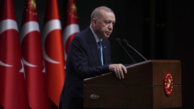 Cumhurbaşkanı Erdoğan: Türkiye uçurumun kenarından döndü