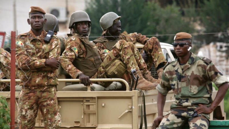 Mali’de askeri üsse saldırı: 30’dan fazla ölü