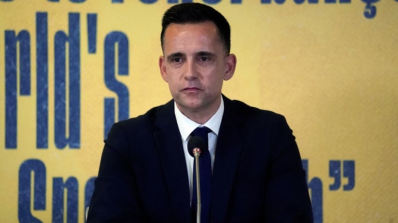 Fenerbahçe'de sportif direktör Mario Branco ile yollar ayrıldı