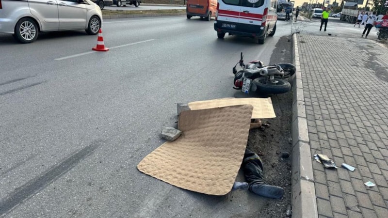 Osmaniye'de tırla çarpışan motosikletli yaşamını yitirdi