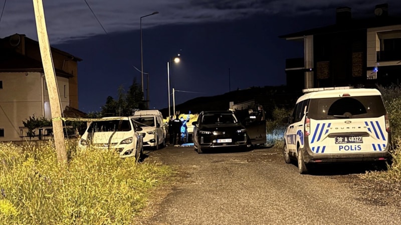 Kayseri'de silahlı kavgada 3 kişi yaralandı