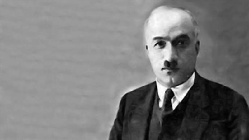 Ahmet Haşim Türkçe bilmemekle suçlandı, ama o en iyi şiirleri yazdı