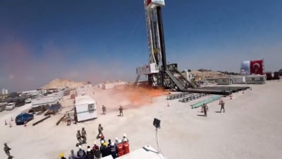 Gabar'da sondaj kulesinde patlama tatbikatı