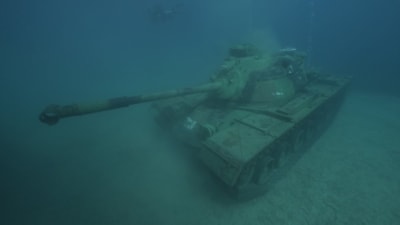 Saros Körfezi'ne batırılan tank, su altında görüntülendi
