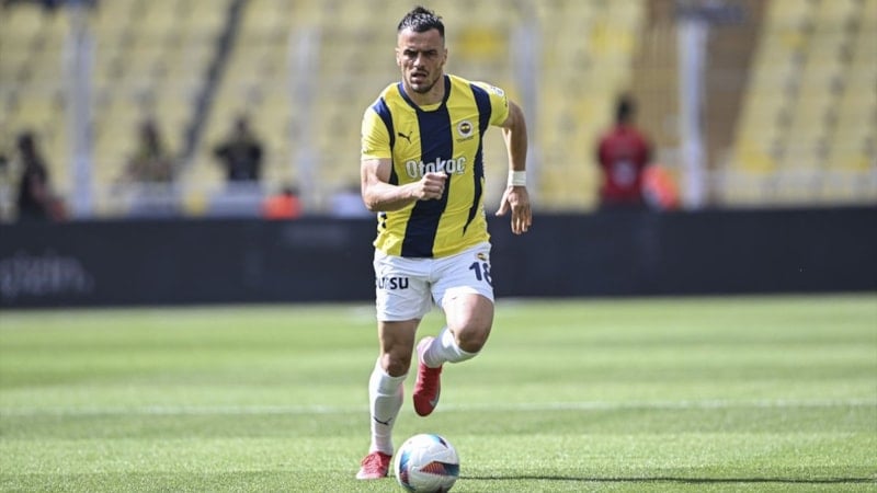 Filip Kostic resmen Fenerbahçe'den ayrıldı