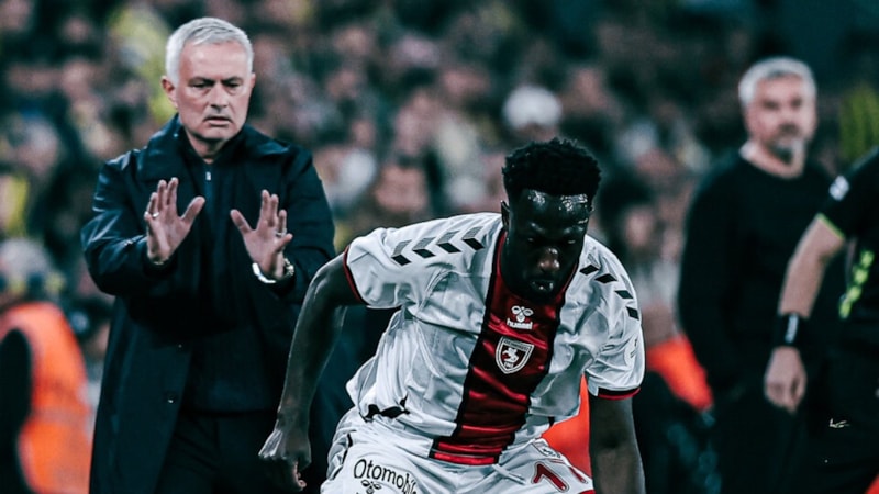 Samsunspor, Kingsley Schindler ile vedalaştı