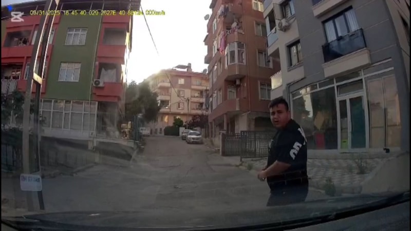 İstanbul'da yol verme kavgasında bıçaklı tehdit: 17 yaşındaki gence tutuklama