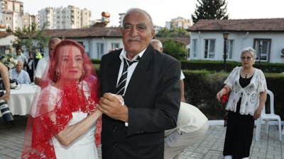 Adana'da huzurevinde tanışan çift dünyaevine girdi