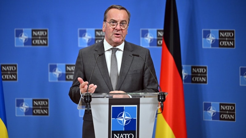Almanya Savunma Bakanı Pistorius: NATO hedefi için 50-60 bin ek askere ihtiyaç var