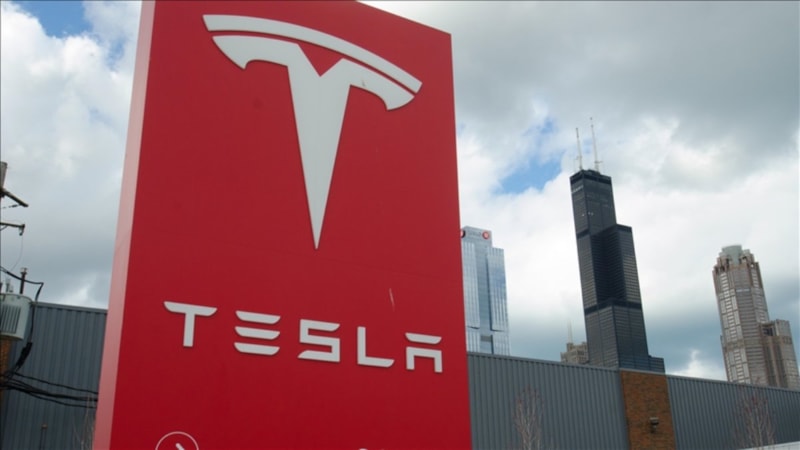 Donald Trump ile Elon Musk arasındaki gerilim Tesla hisselerini vurdu