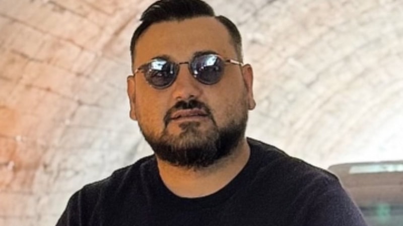 Malatya'da duvara çarpan otomobilin sürücüsü öldü