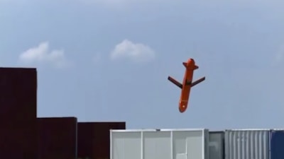 Uzun menzilli seyir füzesi SOM'dan yerli motoruyla tam isabet