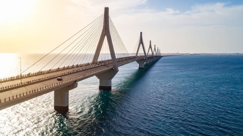 Suudi Arabistan'ın son iddialı projesi: Kızıldeniz'den Mısır'a köprü