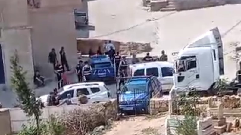 Mardin'de iki aile arasında arazi kavgası