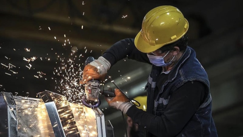 Kamu işçisinin gözü hükümetin zam teklifinde