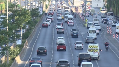İstanbul'da bayram dönüşü trafik yoğunluğu