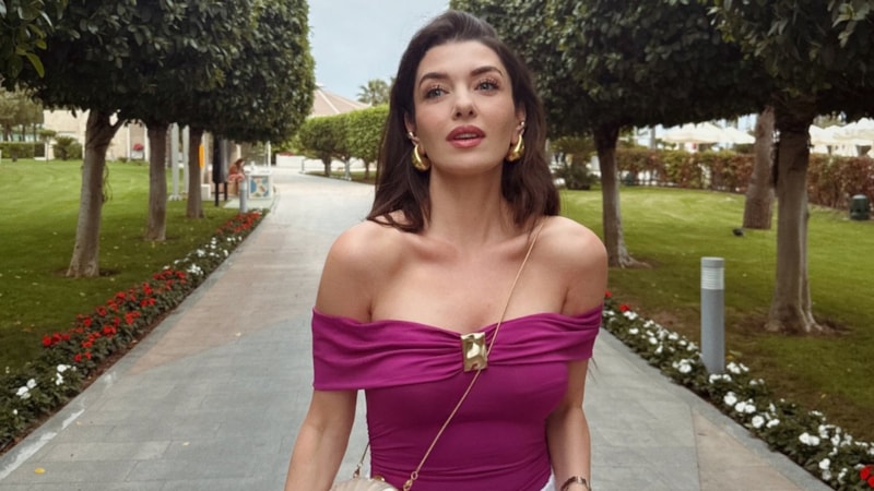 Evliliğinin 12. yılı! Oyuncu Aslıhan Güner'den romantik kutlama geldi