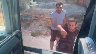 Aydın'da otobüsün önünü kesip taşlayan 5 zanlı yakalandı