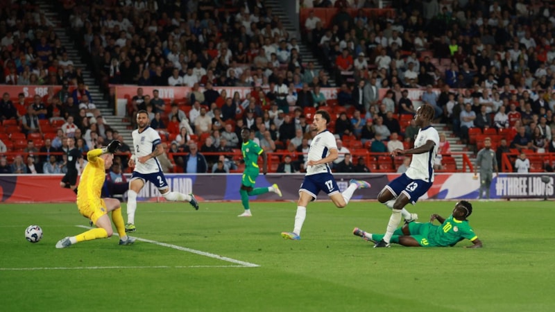 İngiltere, Senegal'e yenildi