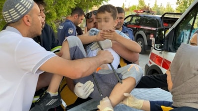 Aksaray'da 13 yaşındaki çocuk, koluna saplanan demirle hastaneye kaldırıldı