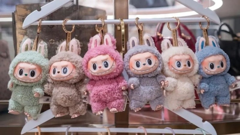 Arka yüzü: Labubu nedir, neden popüler oldu? Labubu çılgınlığı...