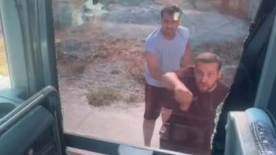 Aydın'da tur otobüsüne saldırıda 5 tutuklama