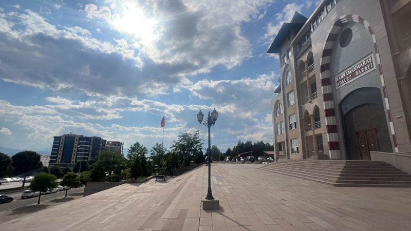 6 Şubat depreminde yıkılan binalarla ilgili 10 kamu görevlisine soruşturma izni