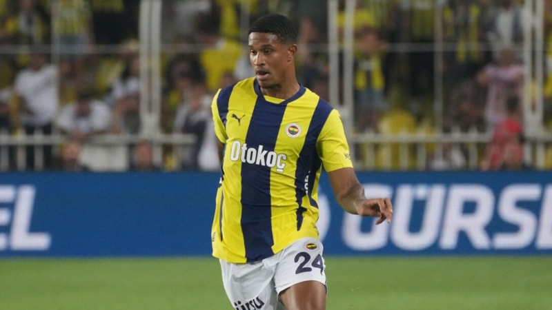 Jayden Oosterwolde, Fenerbahçe'de kalacak mı? Menajerinden sözleşme açıklaması
