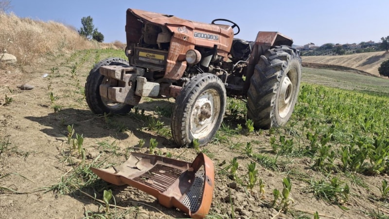Manisa'da traktör tarlaya uçtu: 16 yaşındaki genç öldü