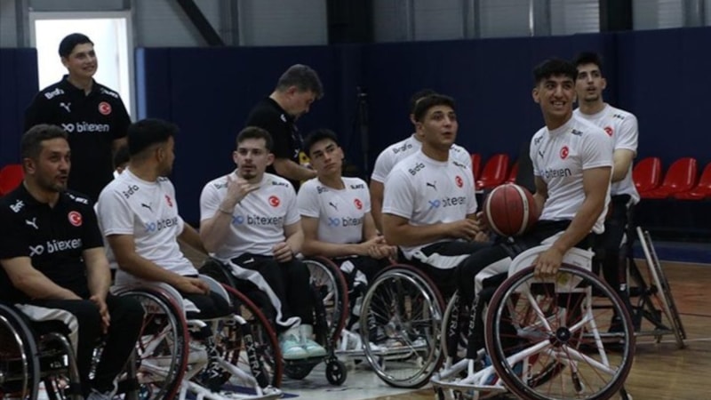 23 Yaş Altı Tekerlekli Sandalye Basketbol Milli Takımı'ndan, Kanada'ya 39 sayı fark!