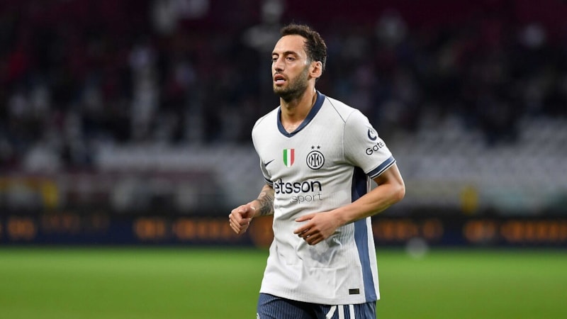Galatasaray'dan Hakan Çalhanoğlu'nun bonservisine 15 milyon euro