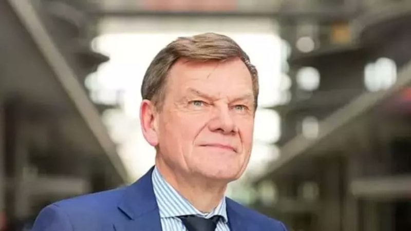 Almanya, Fransa ve İngiltere, İran'ı müzakereye davet etti