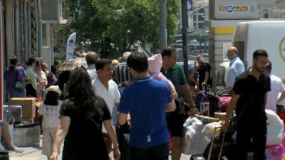 Hava sahası kapatıldı: İstanbul'daki İranlılar otogarlara akın etti