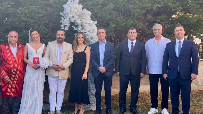 Ali Koç 'kazandıran ceketi' giydi