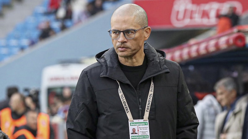 Alex de Souza'nın yeni takımı belli oldu