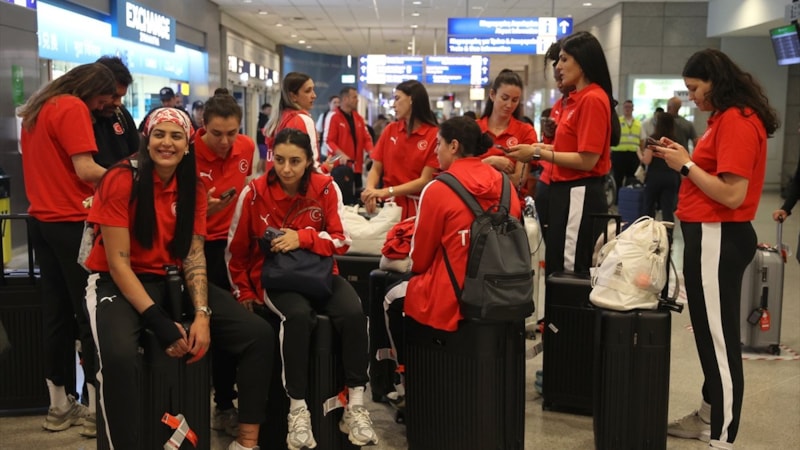 A Milli Kadın Basketbol Takımı, Avrupa Şampiyonası için Atina'da