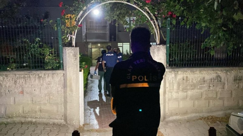 Konya'da balkondan düşen çocuk yaşam savaşı veriyor