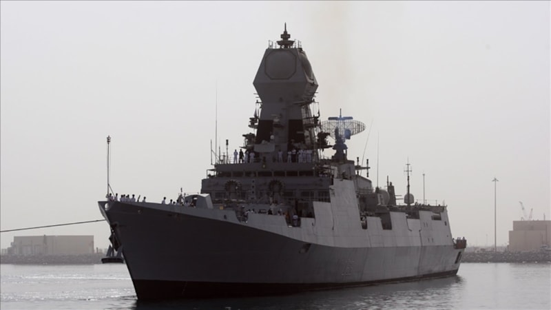 Rumlar limanlarını Hindistan savaş gemilerine açıyor