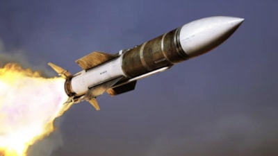 Balistik füze ile normal füze arasındaki fark nedir? İki füze türü arasındaki 5 fark...