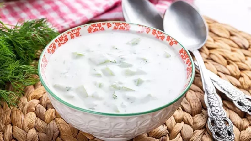 Şeflerin gizli tarifi: Cacığa nane yerine bunu atın, lezzetini katlayın