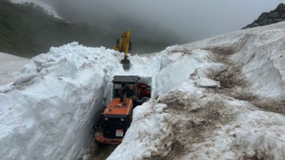 Rize'de haziran ortasında karla mücadele