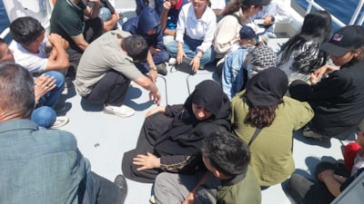 Çanakkale açıklarında 51 kaçak göçmen yakalandı