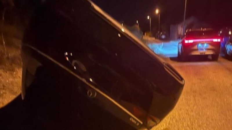 Muğla'da kaza yapan sürücü, plakayı alıp kaçtı