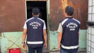 Samsun merkezli 8 ilde sahte alkol operasyonu: 10 gözaltı