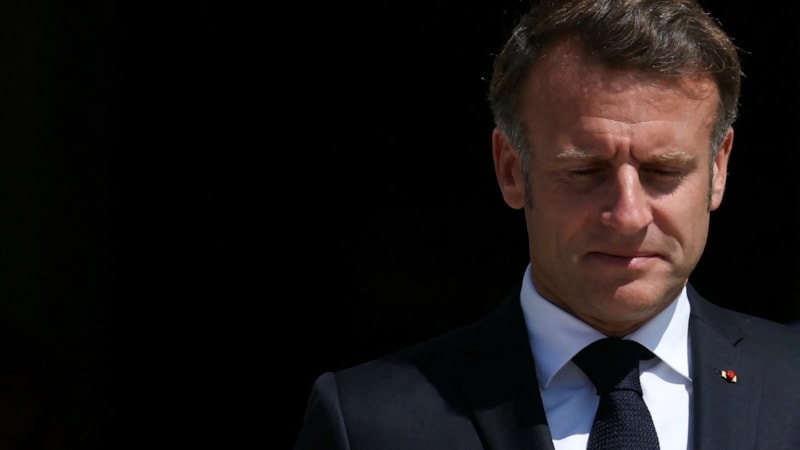 Emmanuel Macron, İsrail'in İran'a saldırılarını sonlandırmasını istedi