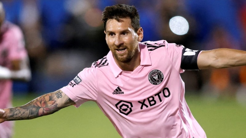 Futbolseverler müjde! Lionel Messi'nin maçı şifresiz yayınlanacak